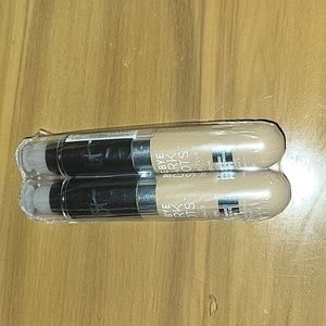 Brand new Double pack IT Cosmetics Bye Bye Dark spots serum & concealer